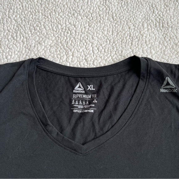 Reebok Women’s Muscle Tee - Picture 2 of 8